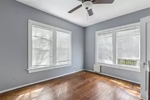 503 W Sycamore St, Denton, TX 76201 - Photo 8