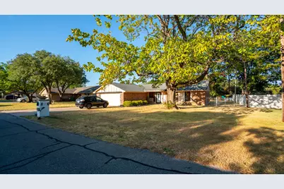 5325 Mission Circle, De Cordova, TX 76049 - Photo 4