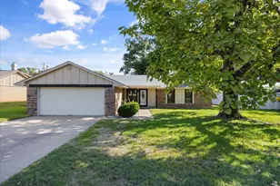 5325 Mission Cir, De Cordova, TX 76049 - Photo 2