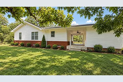 1313 Silver Falls, Longview, TX 75604 - Photo 2