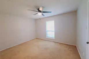 3917 St Christopher Ln, Dallas, TX 75287 - Photo 18
