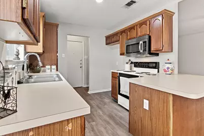 6313 Glen Knoll Drive, Fort Worth, TX 76179 - Photo 14