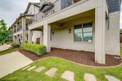 2537 McCart Avenue #2537, Fort Worth, TX 76110 - Photo 2
