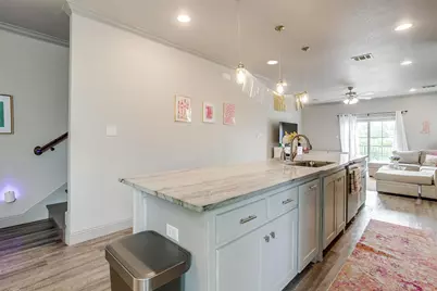 2537 McCart Avenue #2537, Fort Worth, TX 76110 - Photo 10