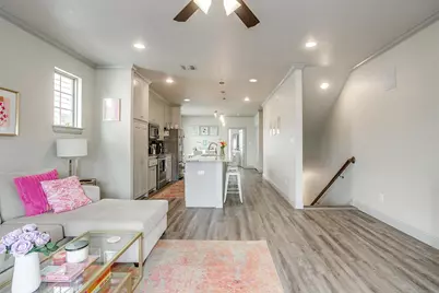 2537 McCart Avenue #2537, Fort Worth, TX 76110 - Photo 6