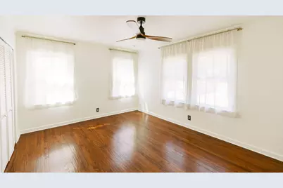 110 N Briscoe Boulevard, Dallas, TX 75211 - Photo 10