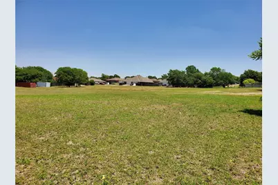 800 Terrace Drive, DeSoto, TX 75115 - Photo 4