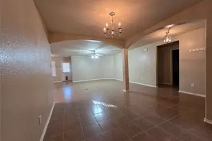 2007 Samantha Ln, Heartland, TX 75126 - Photo 2