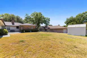 109 Waits Cir, Garland, TX 75043 - Photo 26