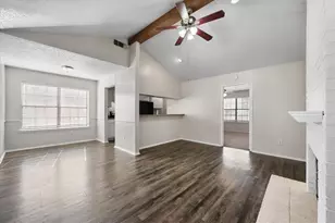 706 Woodland Ct, Kennedale, TX 76060 - Photo 4