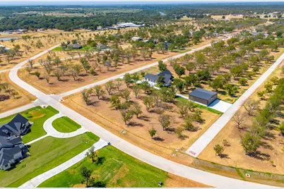 1648 Earhart Drive, Granbury, TX 76049 - Photo 12