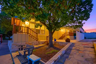 819 Brazos Harbor Cir, Granbury, TX 76048 - Photo 4