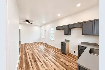309 E Pine Street, Jacksboro, TX 76458 - Photo 4