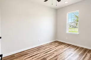 309 E Pine St, Jacksboro, TX 76458 - Photo 6