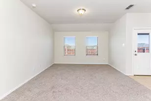 2208 Sadlers Creek Ln, Fort Worth, TX 76108 - Photo 4