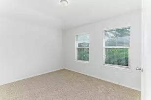 2208 Sadlers Creek Ln, Fort Worth, TX 76108 - Photo 14
