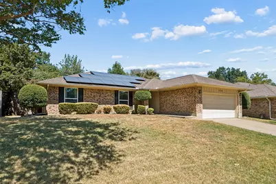 5729 Sage Bloom Drive, Arlington, TX 76017 - Photo 1