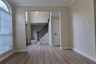 117 Morningside Dr, Grand Prairie, TX 75052 - Photo 14