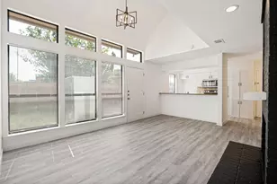 18240 Midway Rd, Dallas, TX 75287 - Photo 4