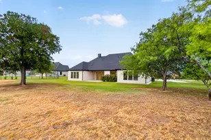 8008 Ben Day Murrin Road N, Fort Worth, TX 76126 - Photo 38