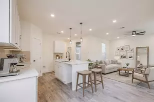 3830 Colonial, Dallas, TX 75215 - Photo 4