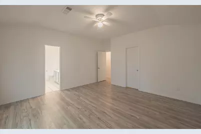 536 Goldstone Lane, Fort Worth, TX 76131 - Photo 12