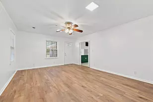 901 W Hanna St, Denison, TX 75020 - Photo 20