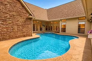 5719 Covehaven Dr, Dallas, TX 75252 - Photo 30