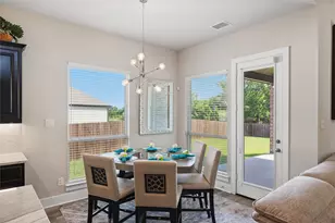 1938 Silver Creek Ln, Cedar Hill, TX 75104 - Photo 6