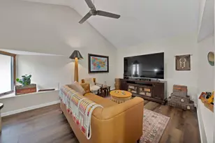 1612 Hawthorne Dr, Arlington, TX 76012 - Photo 26