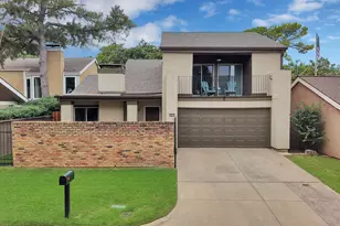 1612 Hawthorne Dr, Arlington, TX 76012 - Photo 2
