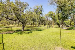 8621 Ravenswood Rd, Granbury, TX 76049 - Photo 8