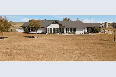 20185 Willow Glade Circle, Pilot Point, TX 76258 - Photo 2