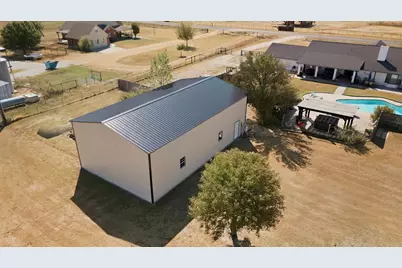 20185 Willow Glade Circle, Pilot Point, TX 76258 - Photo 28