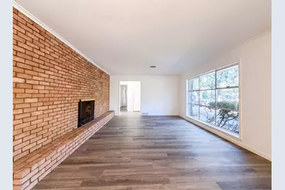 1725 Danciger Drive, Fort Worth, TX 76112 - Photo 10