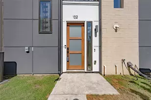 145 N Henderson Ave, Dallas, TX 75214 - Photo 2