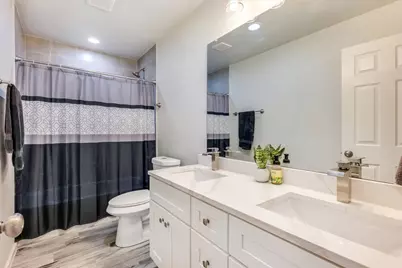 2412 Christine Drive, Granbury, TX 76048 - Photo 14