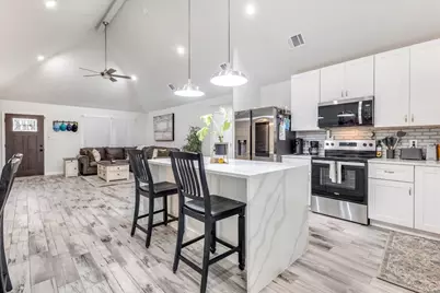 2412 Christine Drive, Granbury, TX 76048 - Photo 8