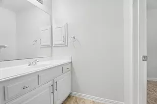 1930 Wind Lake Cir, Garland, TX 75040 - Photo 22