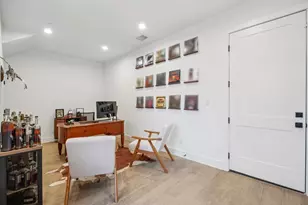 145 N Henderson Ave, Dallas, TX 75214 - Photo 18