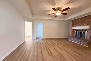 5126 Eagle Nest Dr, Arlington, TX 76017 - Photo 4