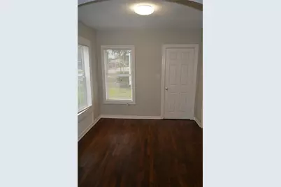 712 Cantey Avenue W, Fort Worth, TX 76110 - Photo 6