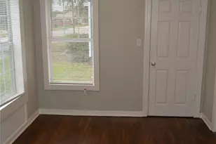 712 Cantey Ave W, Fort Worth, TX 76110 - Photo 6