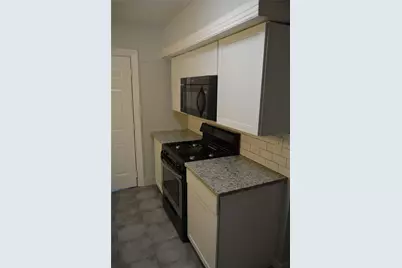 712 Cantey Avenue W, Fort Worth, TX 76110 - Photo 4