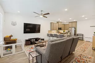 917 Utica Dr, McKinney, TX 75069 - Photo 6