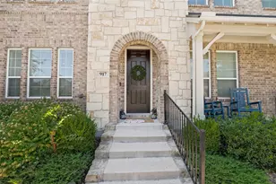 917 Utica Dr, McKinney, TX 75069 - Photo 2