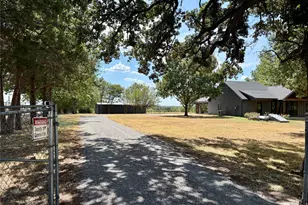 5790 Dripping Springs Rd, Denison, TX 75021 - Photo 2