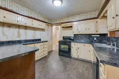 825 Glenda Drive, Bedford, TX 76022 - Photo 8