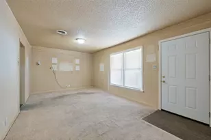 825 Glenda Dr, Bedford, TX 76022 - Photo 2