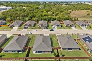 336 Wildrose Cir, Cleburne, TX 76033 - Photo 26